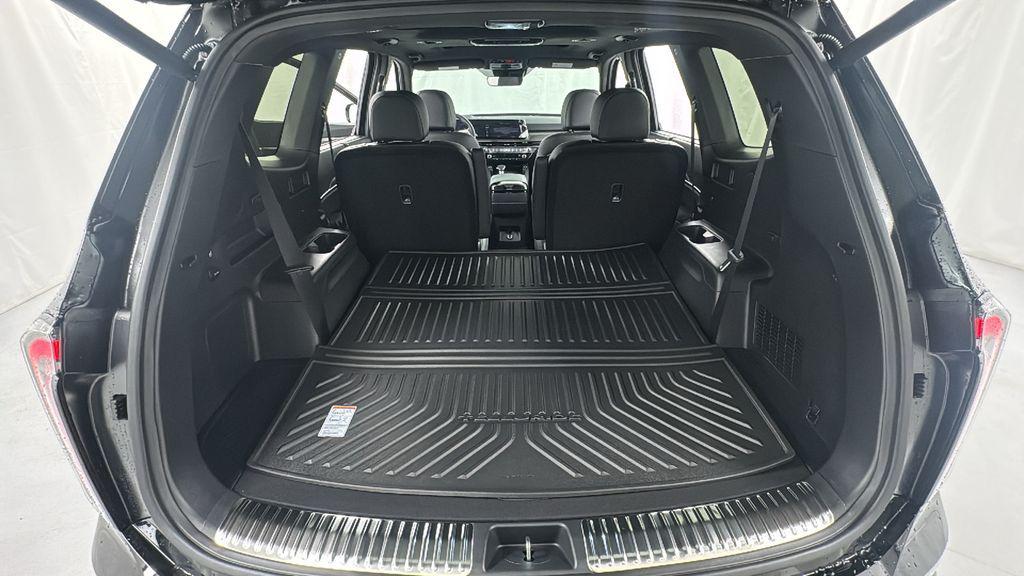 new 2025 Kia Telluride car, priced at $45,997