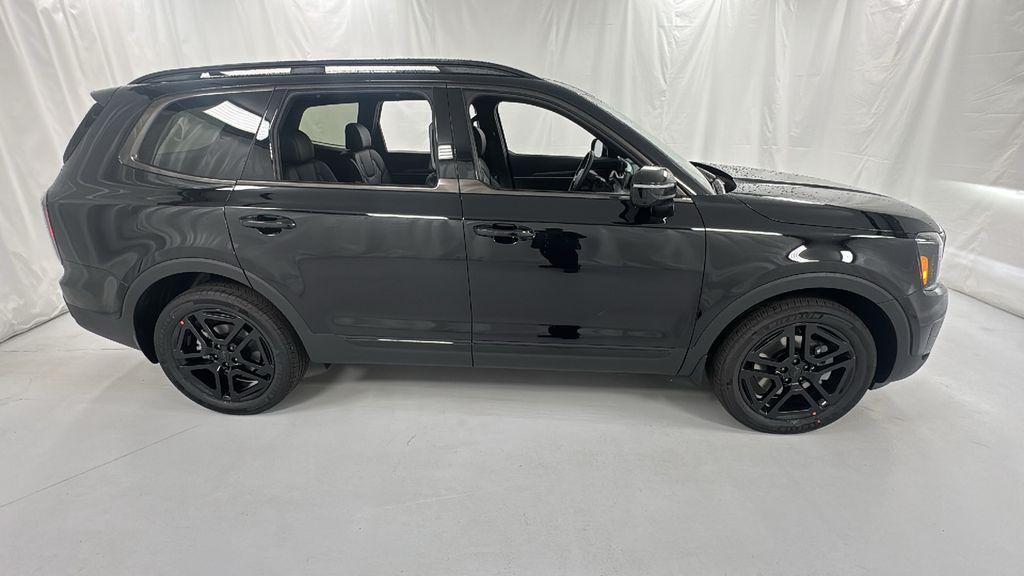 new 2025 Kia Telluride car, priced at $45,997