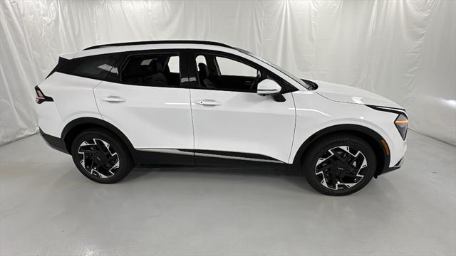 new 2025 Kia Sportage car, priced at $31,890