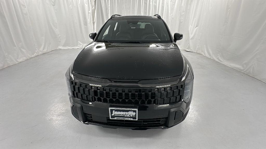 new 2026 Kia Sportage car, priced at $33,042