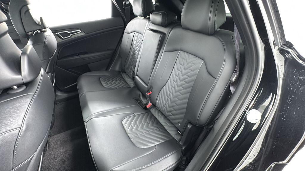 new 2026 Kia Sportage car, priced at $33,042