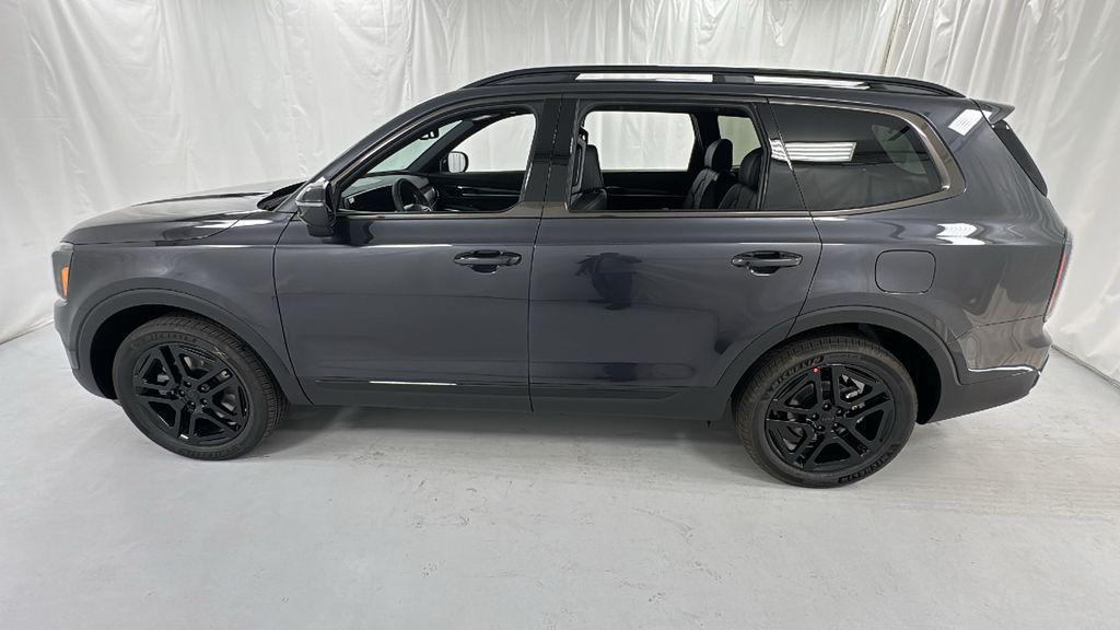 new 2025 Kia Telluride car, priced at $43,178
