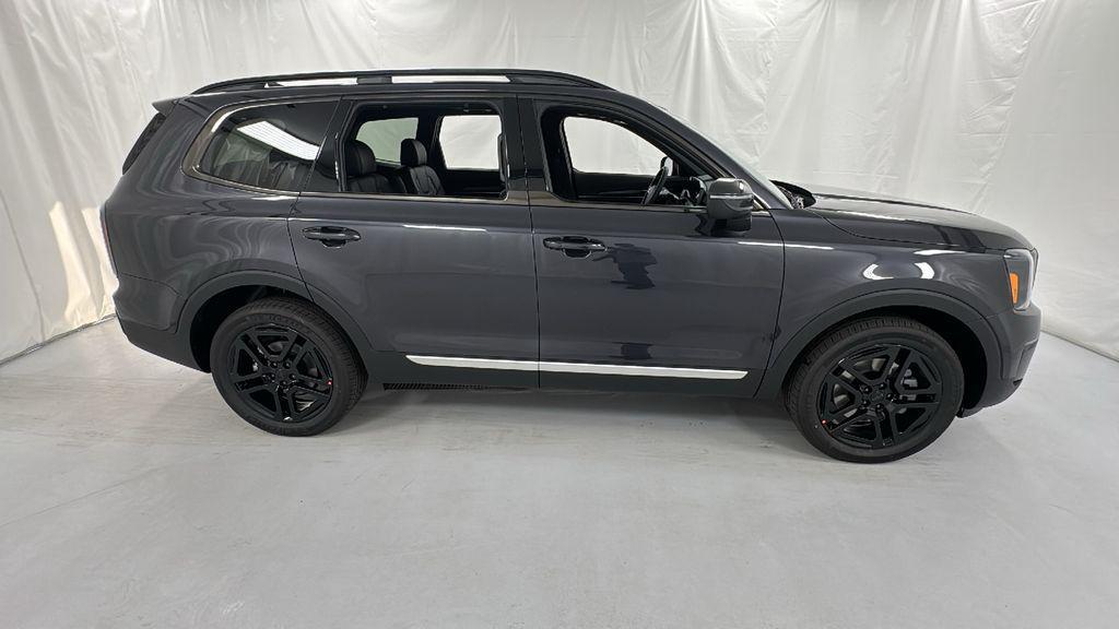 new 2025 Kia Telluride car, priced at $43,178