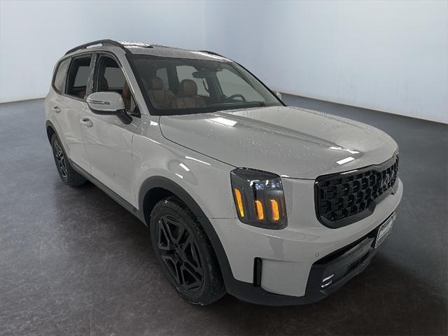 new 2025 Kia Telluride car, priced at $53,075