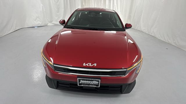 new 2025 Kia K4 car, priced at $19,348