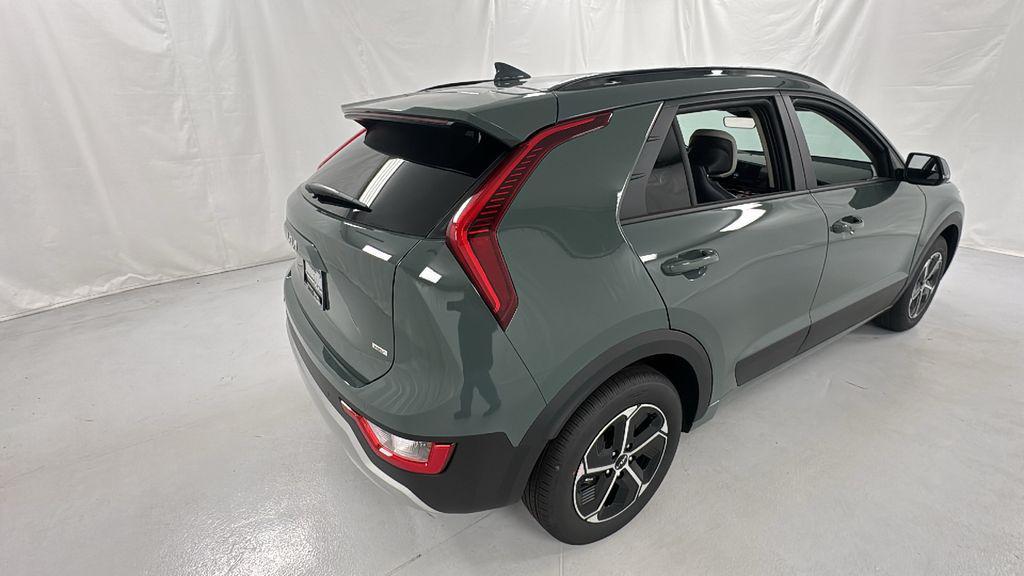 new 2025 Kia Niro car, priced at $26,878
