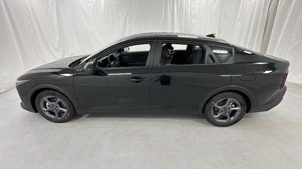 new 2025 Kia K4 car, priced at $20,908