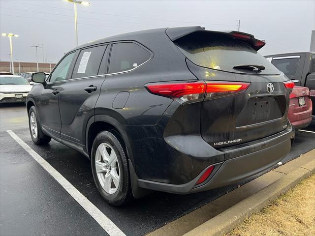 used 2023 Toyota Highlander car, priced at $32,987