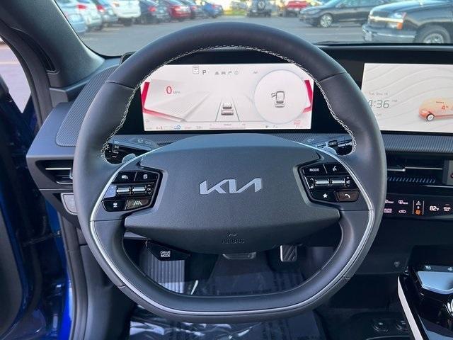 new 2024 Kia EV6 car, priced at $46,370