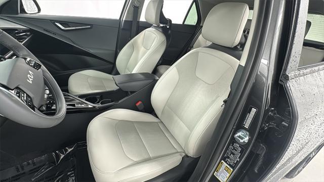 new 2025 Kia Niro car, priced at $27,687