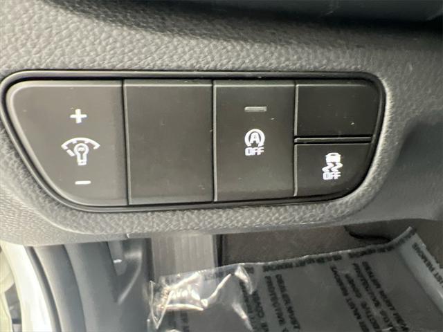 new 2025 Kia Seltos car, priced at $22,738