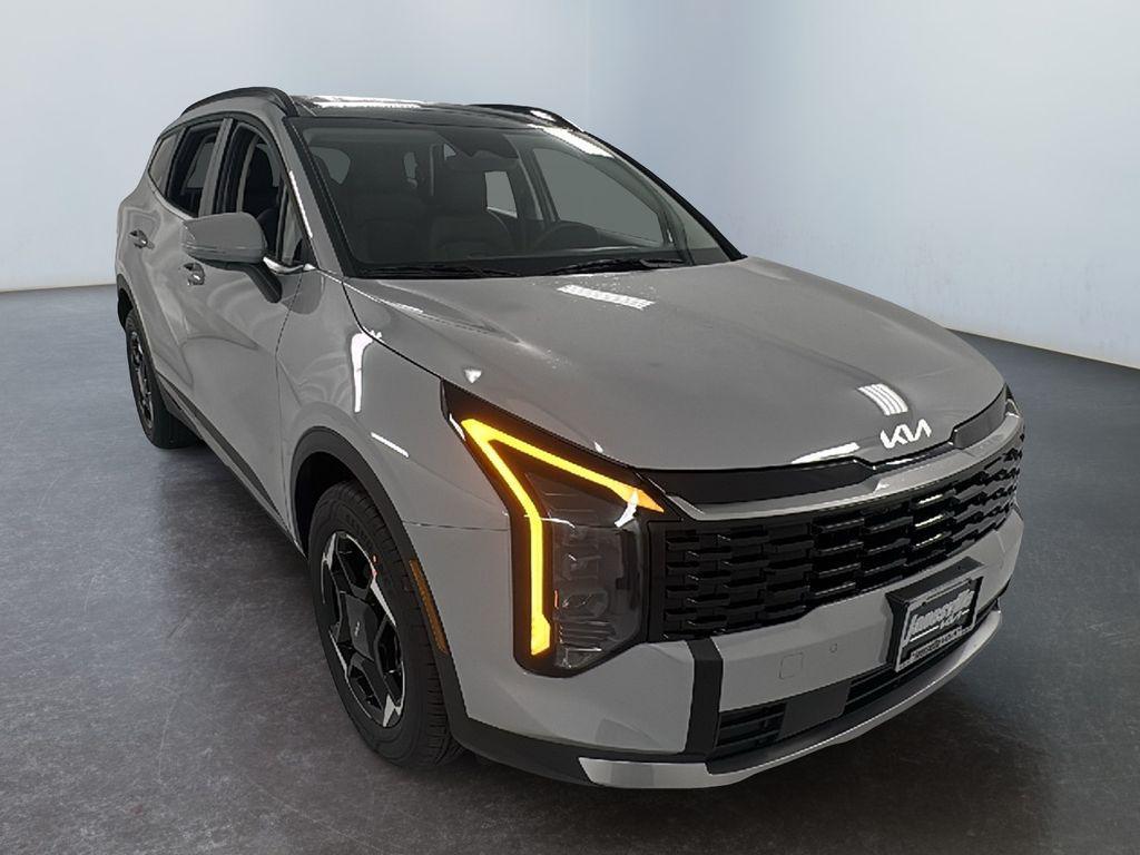 new 2026 Kia Sportage Hybrid car, priced at $32,597