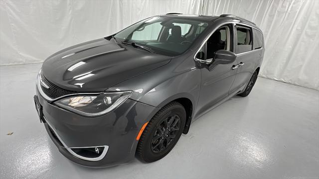 used 2020 Chrysler Pacifica car, priced at $16,987