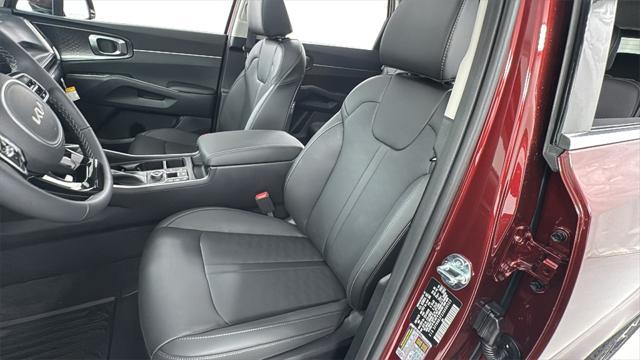 new 2025 Kia Sorento car, priced at $34,687
