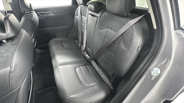 new 2026 Kia Sportage Hybrid car, priced at $36,218