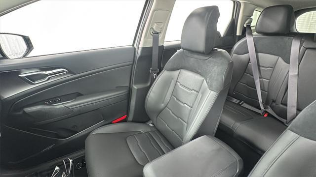 new 2026 Kia Sportage Hybrid car, priced at $36,218