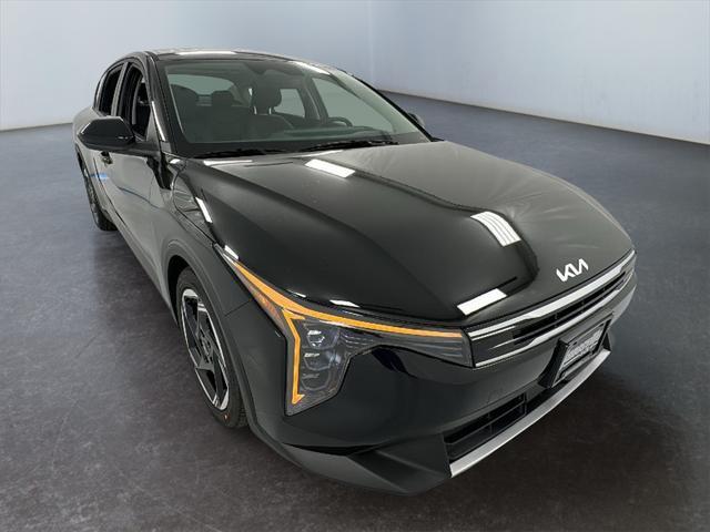 new 2025 Kia K4 car, priced at $20,514