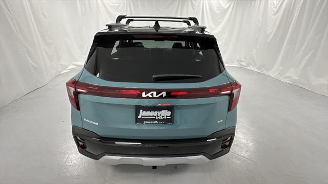 new 2025 Kia Seltos car, priced at $24,478