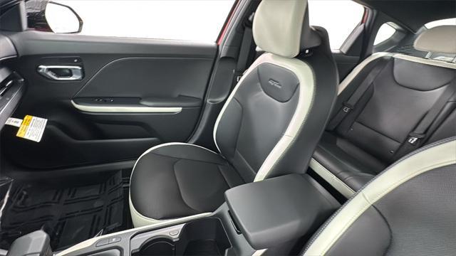 new 2025 Kia K4 car, priced at $23,518