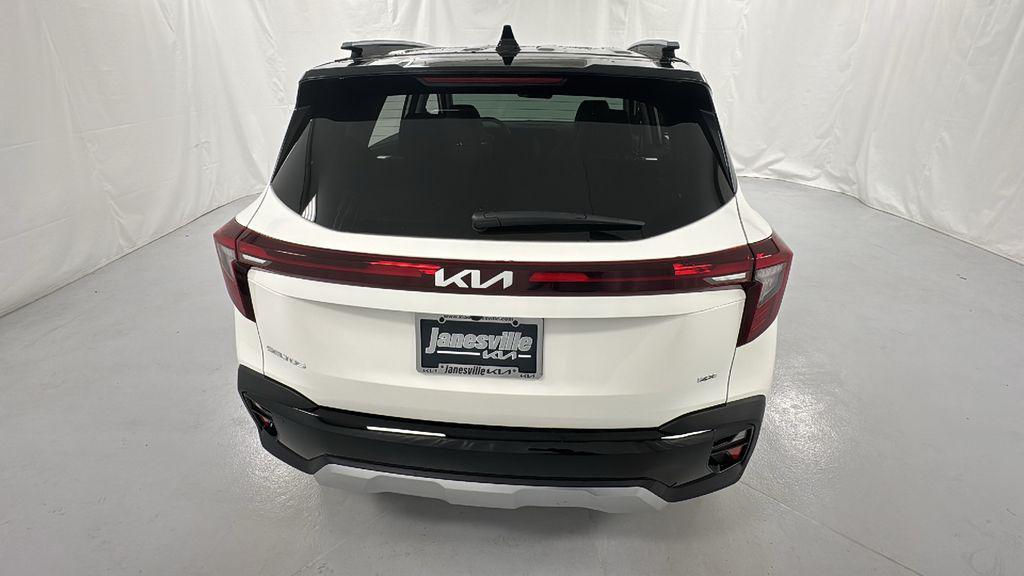 new 2026 Kia Seltos car, priced at $29,278
