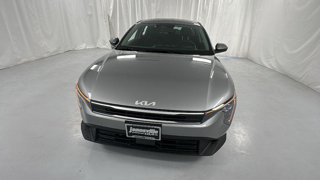 new 2025 Kia K4 car, priced at $20,978