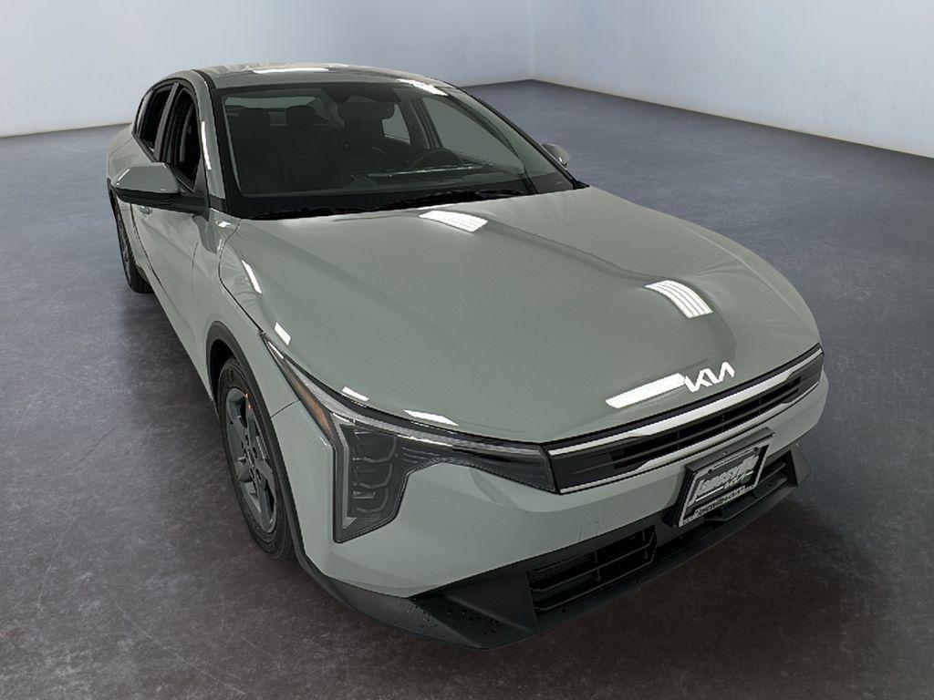 new 2025 Kia K4 car, priced at $21,177