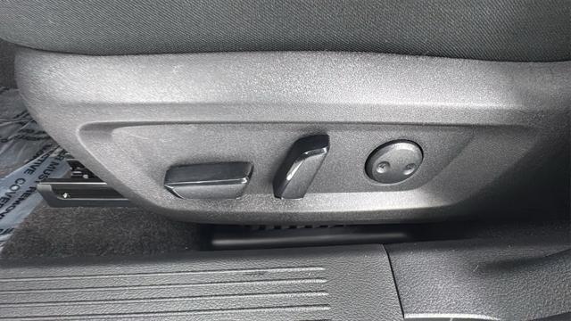 used 2023 Nissan Rogue car, priced at $24,987