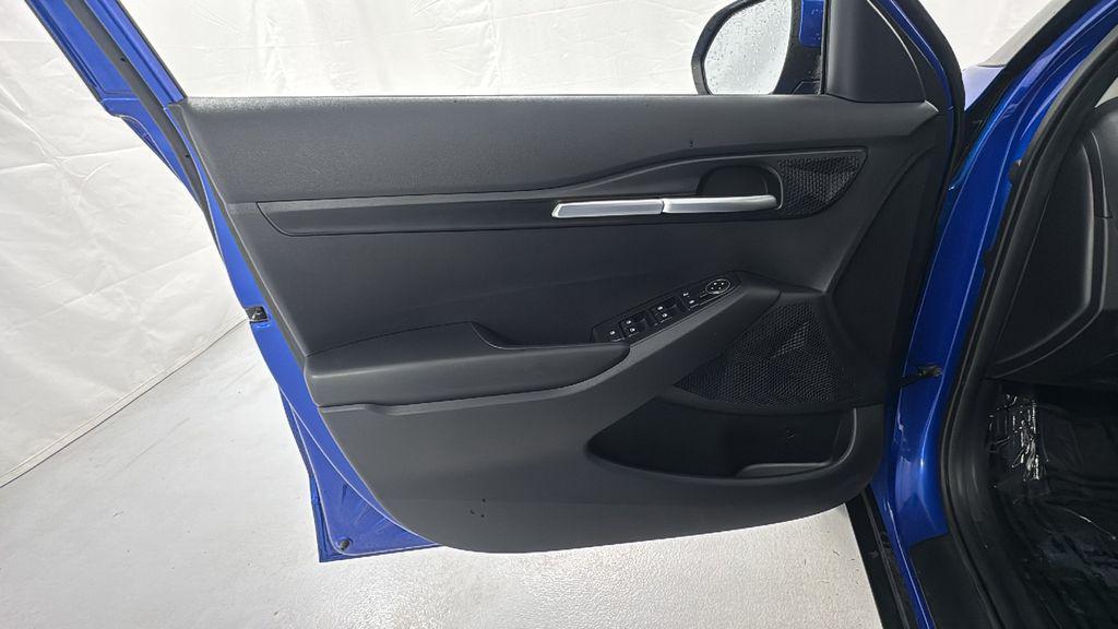 used 2024 Kia Seltos car, priced at $21,439