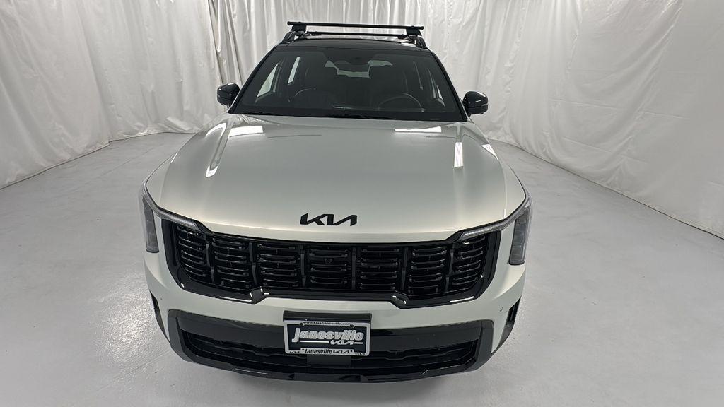 new 2026 Kia Sorento car, priced at $42,978
