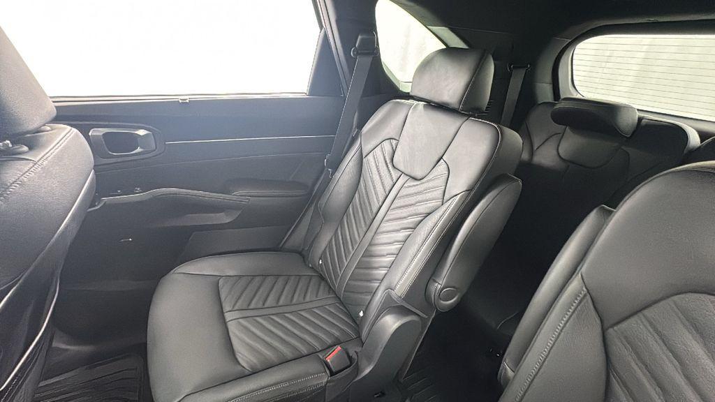 new 2026 Kia Sorento car, priced at $42,978