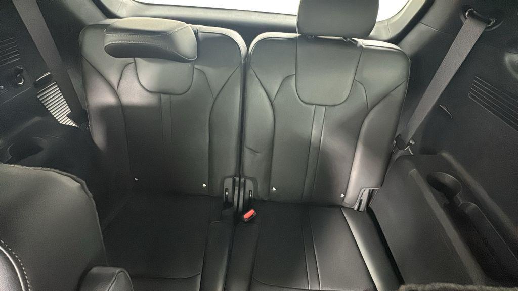 new 2026 Kia Sorento car, priced at $42,978