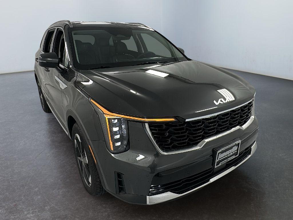 new 2026 Kia Sorento Hybrid car, priced at $38,757
