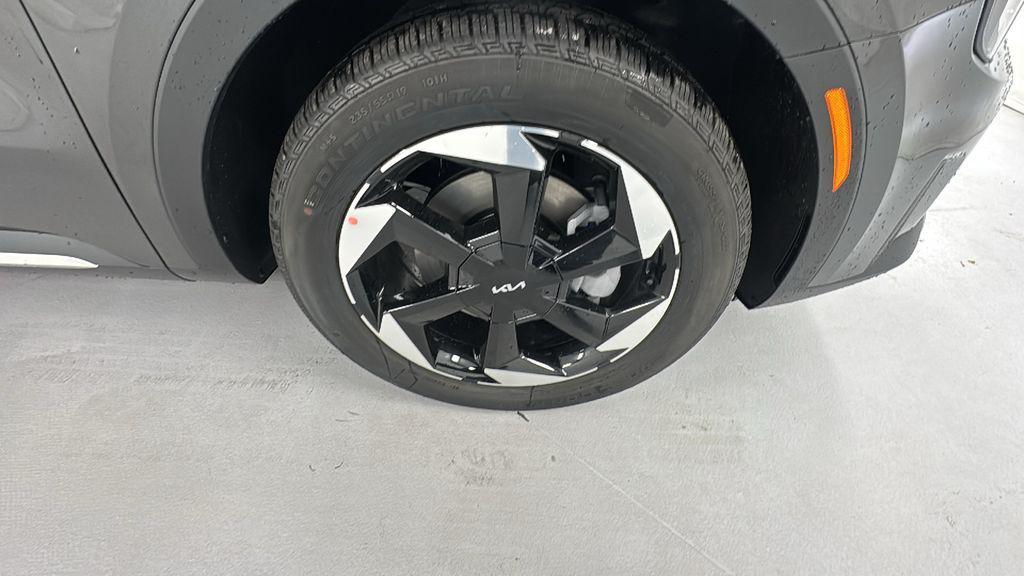 new 2026 Kia Sorento Hybrid car, priced at $38,757