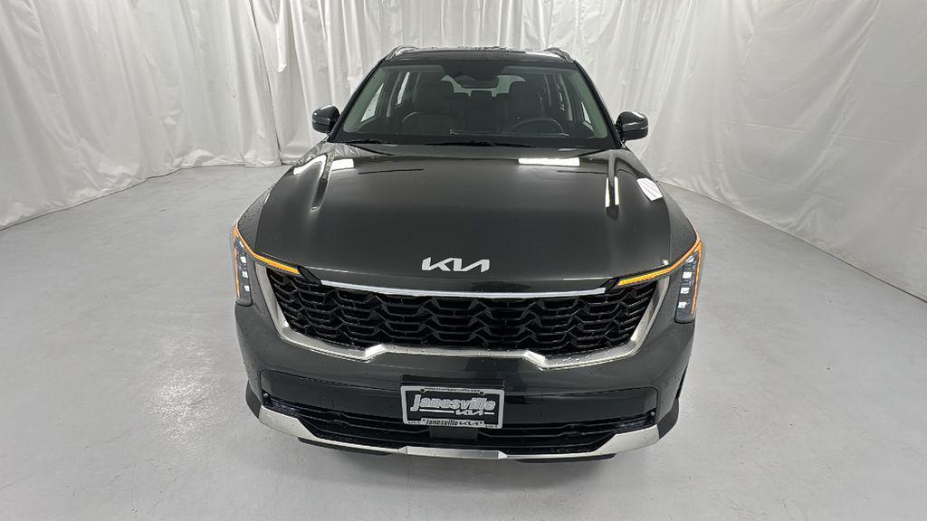 new 2026 Kia Sorento Hybrid car, priced at $38,757