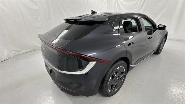 new 2025 Kia EV6 car, priced at $43,624