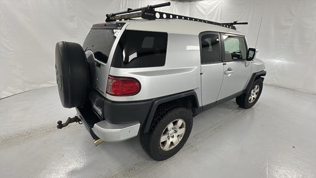 used 2007 Toyota FJ Cruiser car, priced at $12,715