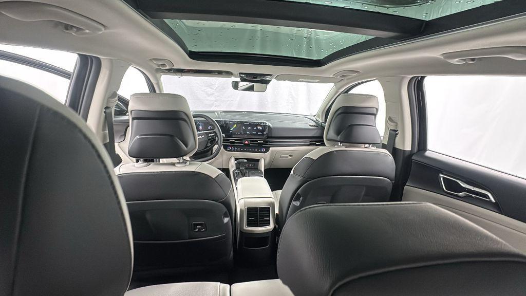 new 2026 Kia Sportage car, priced at $29,278