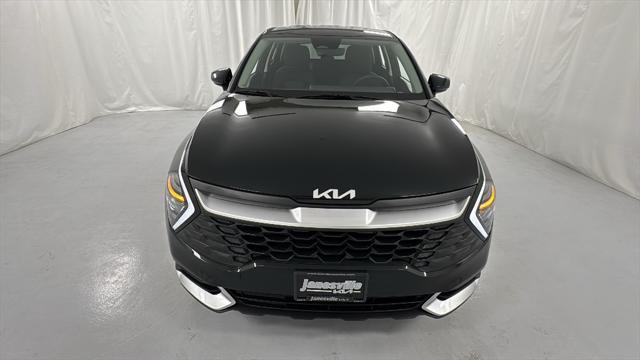 new 2025 Kia Sportage Hybrid car, priced at $26,128