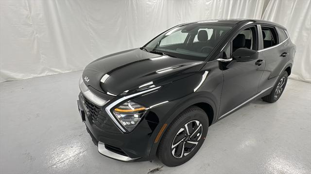 new 2025 Kia Sportage Hybrid car, priced at $26,128