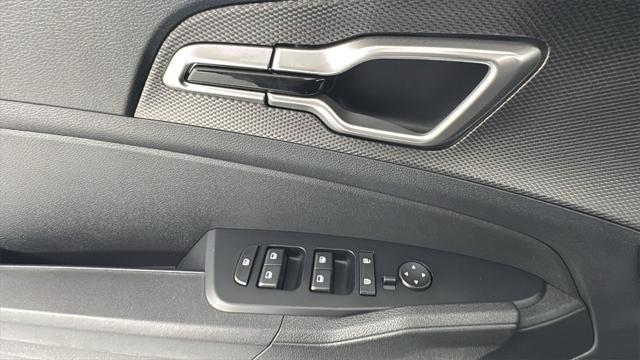 new 2025 Kia Sportage Hybrid car, priced at $26,128
