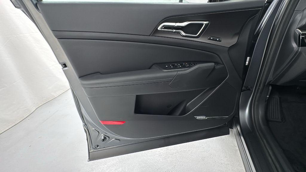 new 2026 Kia Sportage Hybrid car, priced at $38,248