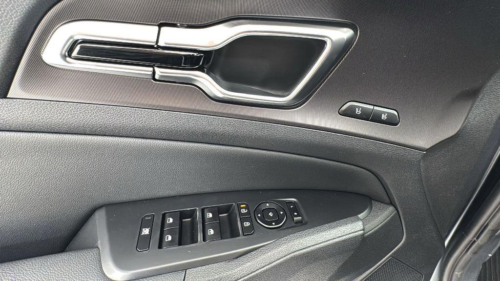 new 2026 Kia Sportage Hybrid car, priced at $38,248