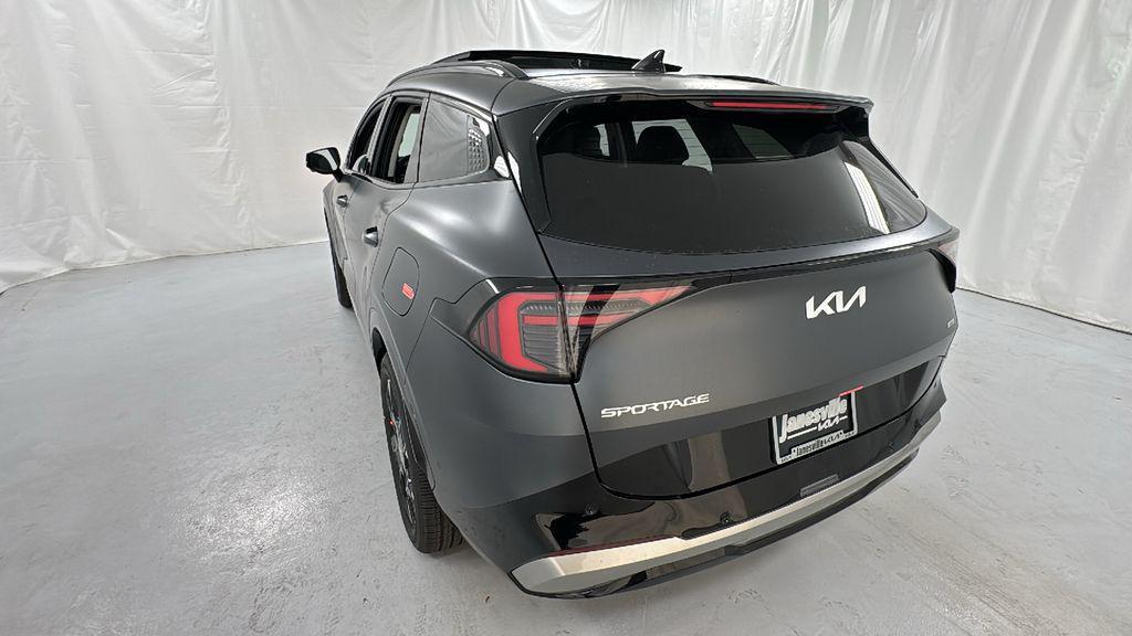 new 2026 Kia Sportage Hybrid car, priced at $38,248