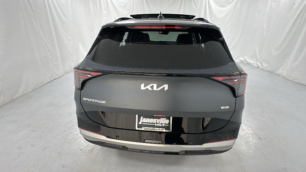new 2026 Kia Sportage Hybrid car, priced at $38,248