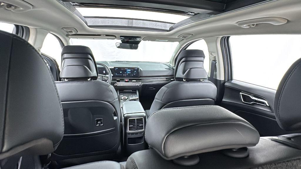 new 2026 Kia Sportage Hybrid car, priced at $38,248