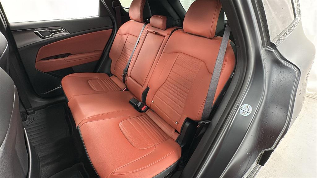 new 2025 Kia Sportage Hybrid car, priced at $36,100