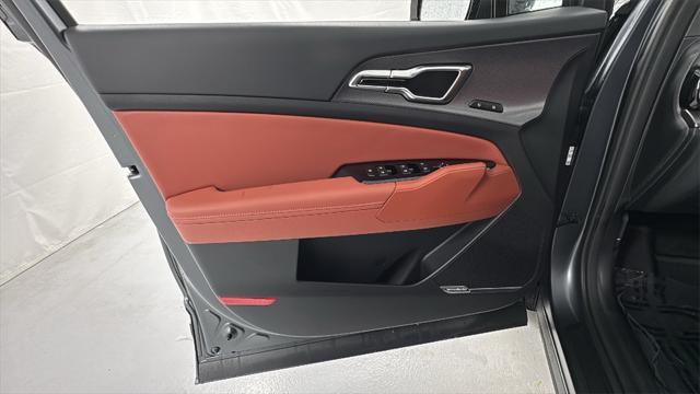 new 2025 Kia Sportage Hybrid car, priced at $37,100