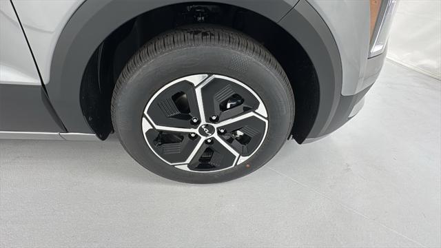 new 2025 Kia Niro car, priced at $26,022