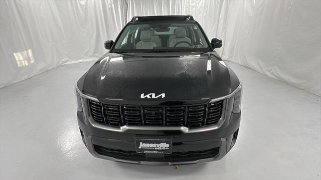 used 2024 Kia Sorento car, priced at $39,248