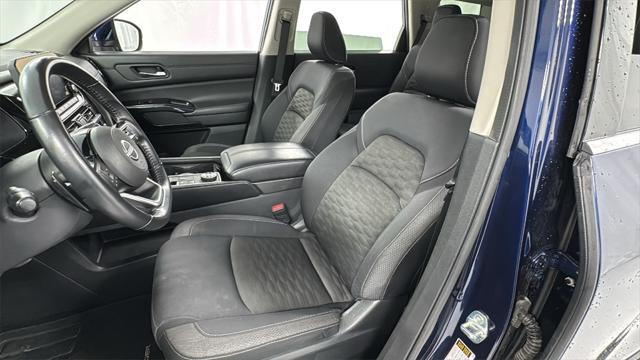 used 2022 Nissan Pathfinder car, priced at $24,998